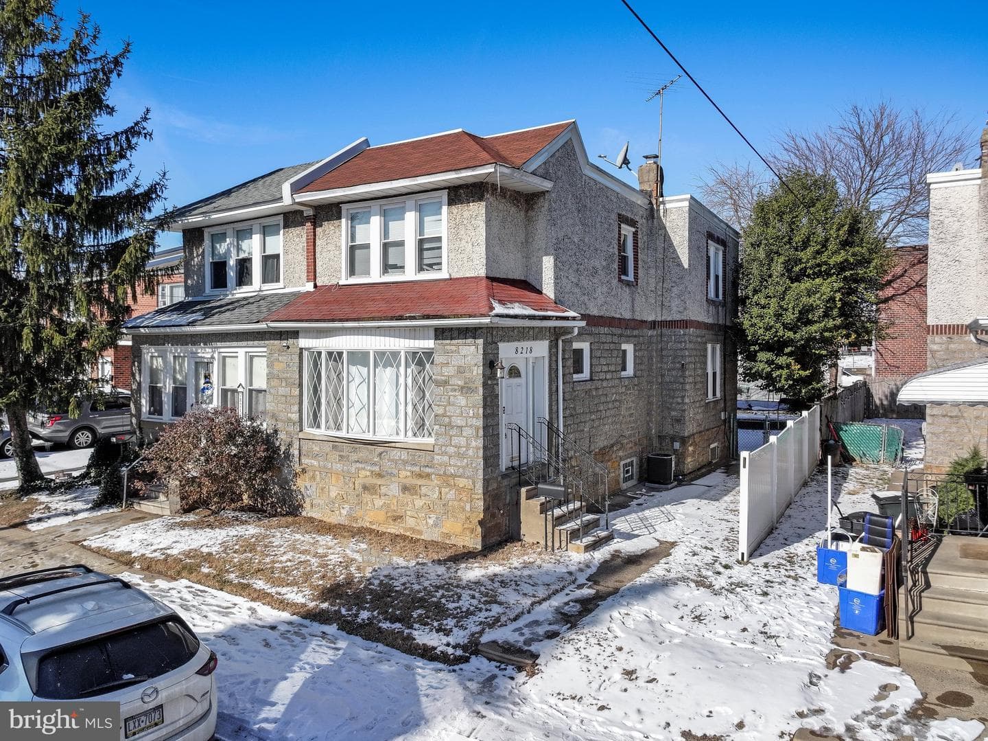 8218 Craig Street photo 3