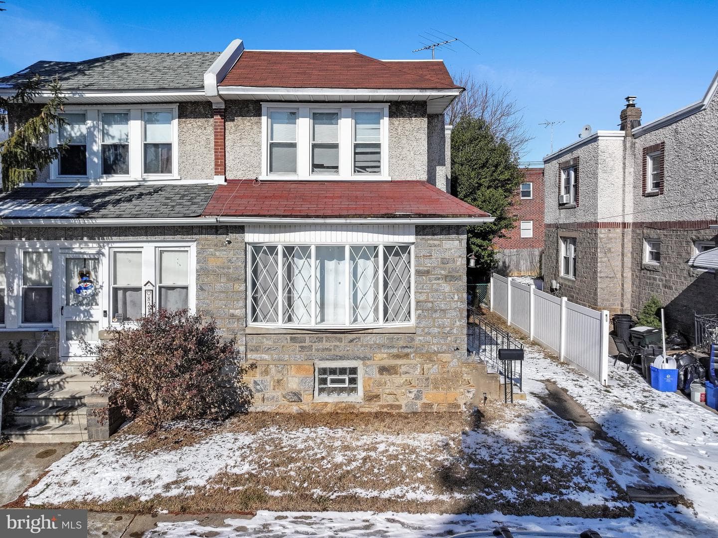8218 Craig Street photo 5