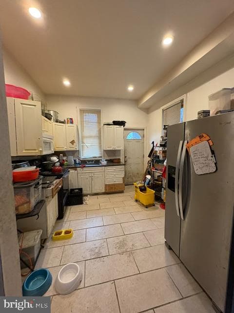 2446 N Hollywood Street photo 3