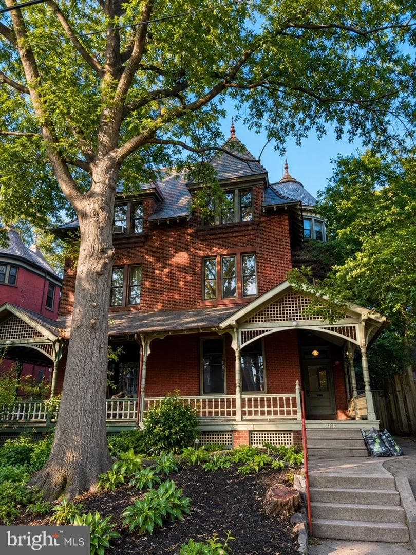 4510 Chester Avenue, Philadelphia