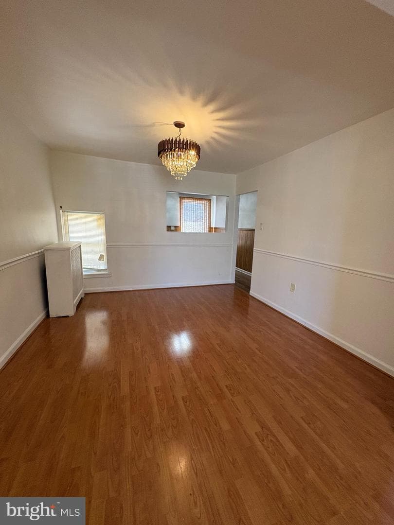 138 Rosemar Street photo 9
