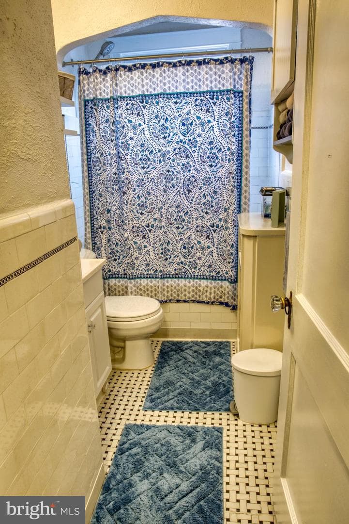 4345 Teesdale Street photo 10