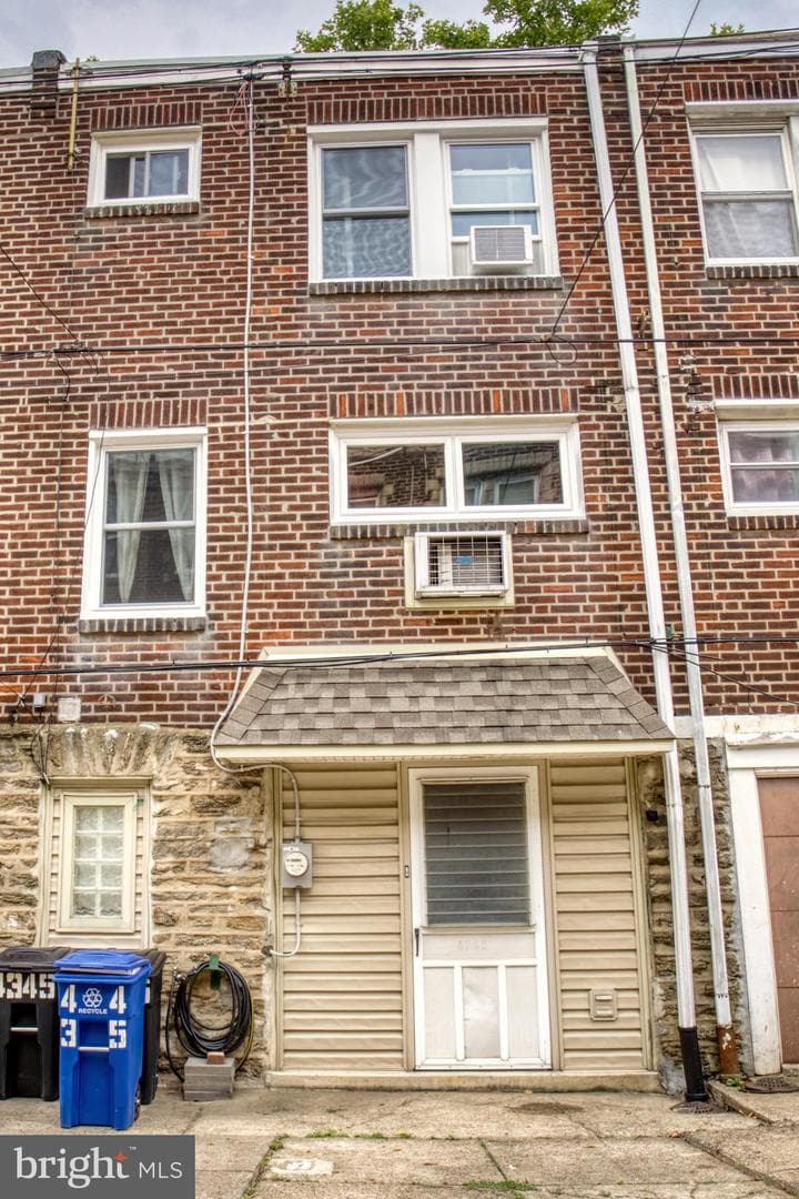 4345 Teesdale Street photo 13