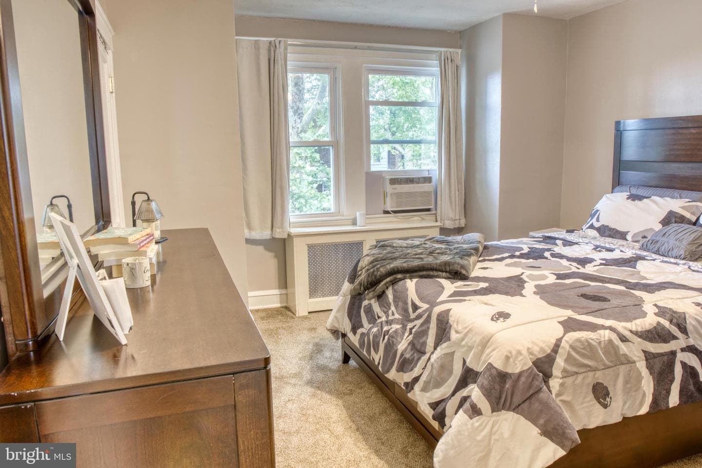 4345 Teesdale Street photo 8