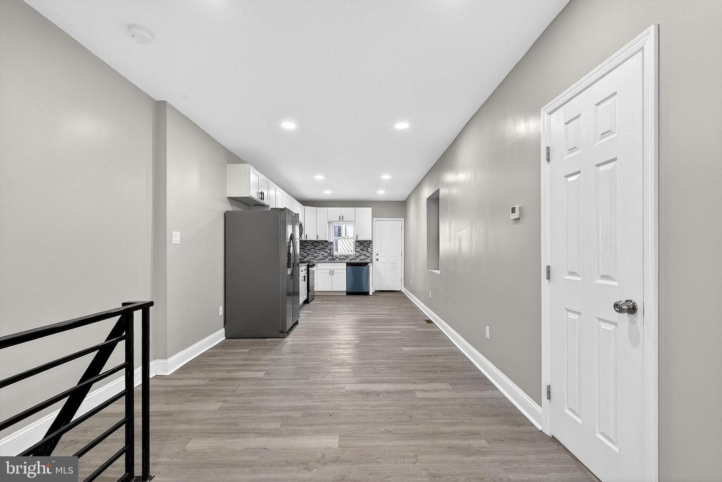 5443 Irving Street photo 17