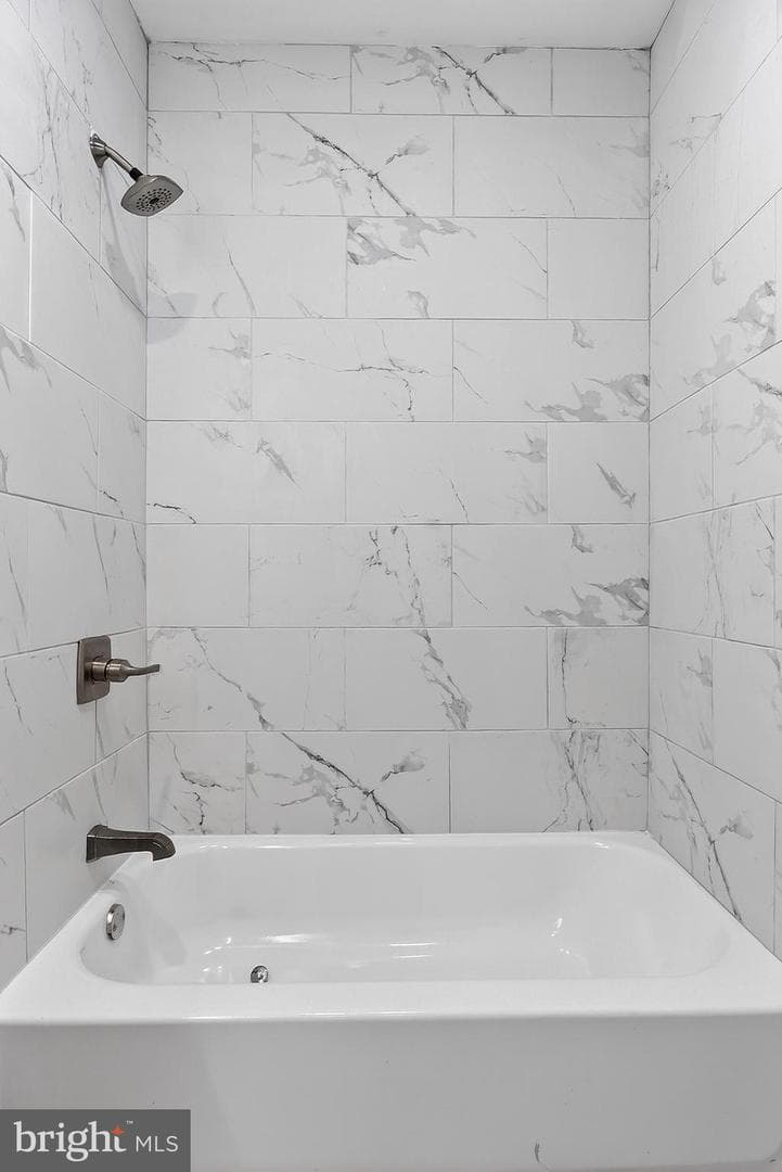 5443 Irving Street photo 28
