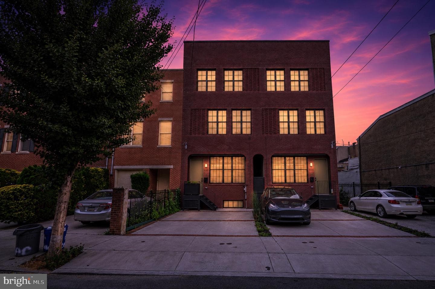 1115 E Palmer Street photo 2