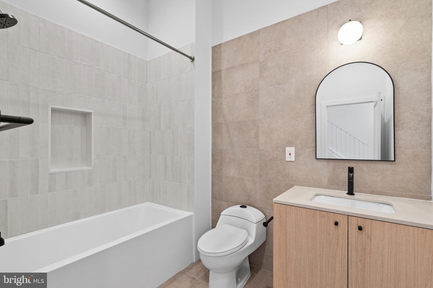 1115 E Palmer Street photo 38