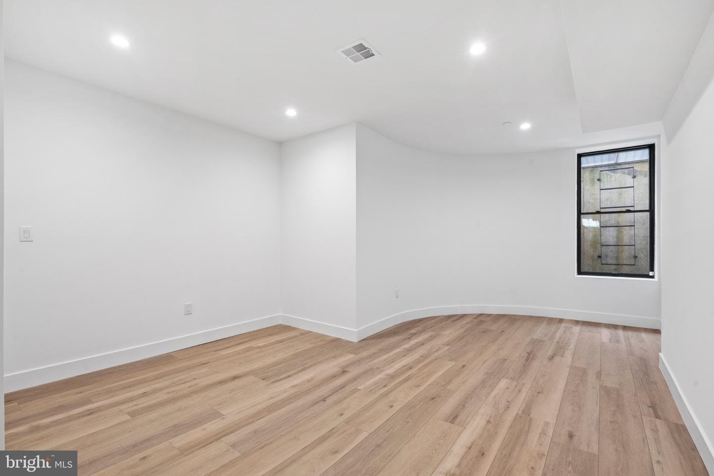 1115 E Palmer Street photo 55