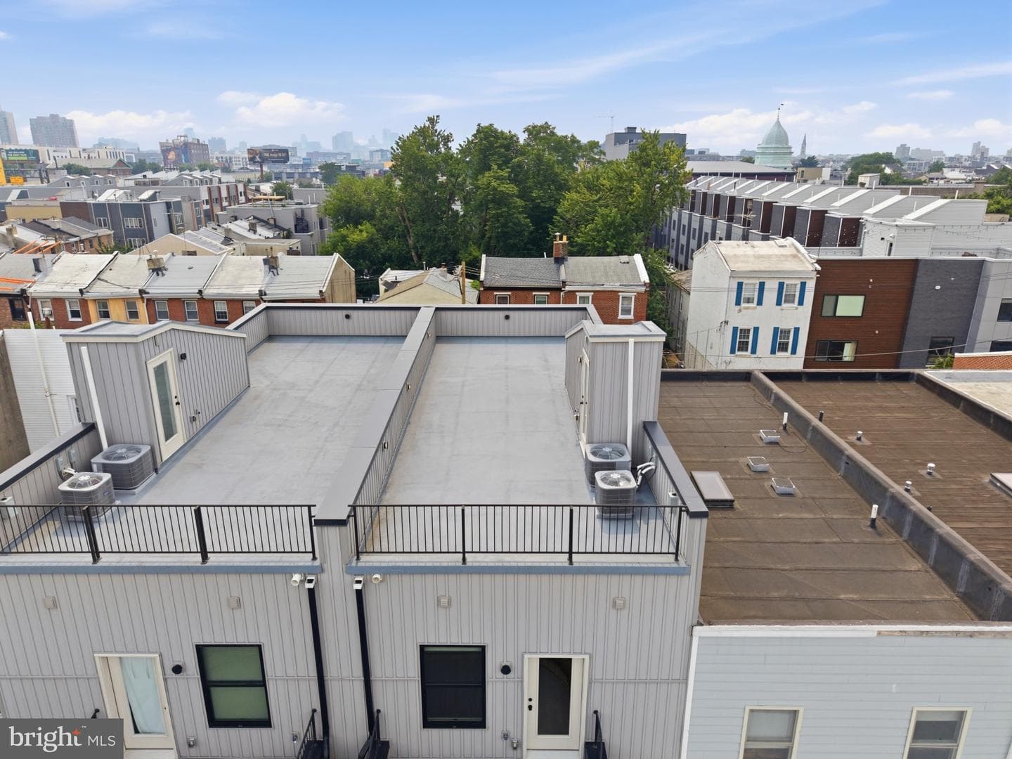 1115 E Palmer Street photo 63