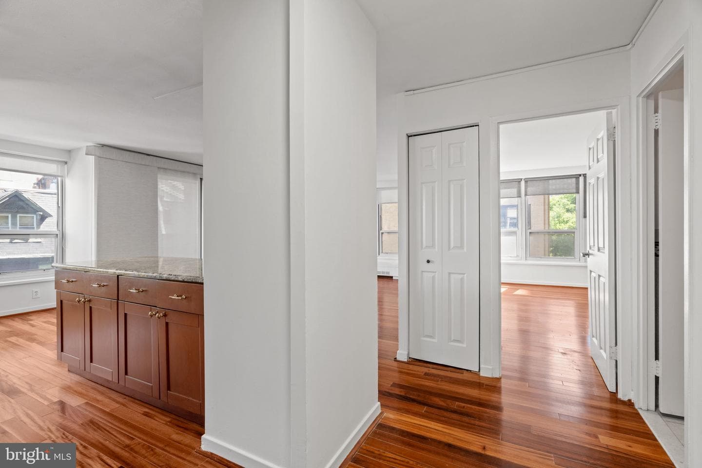226 W Rittenhouse Square #416 photo 4