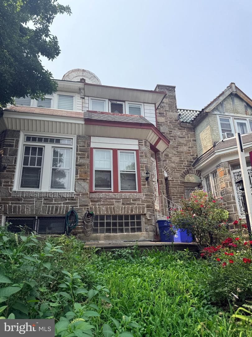 443 E Vernon Road photo 1