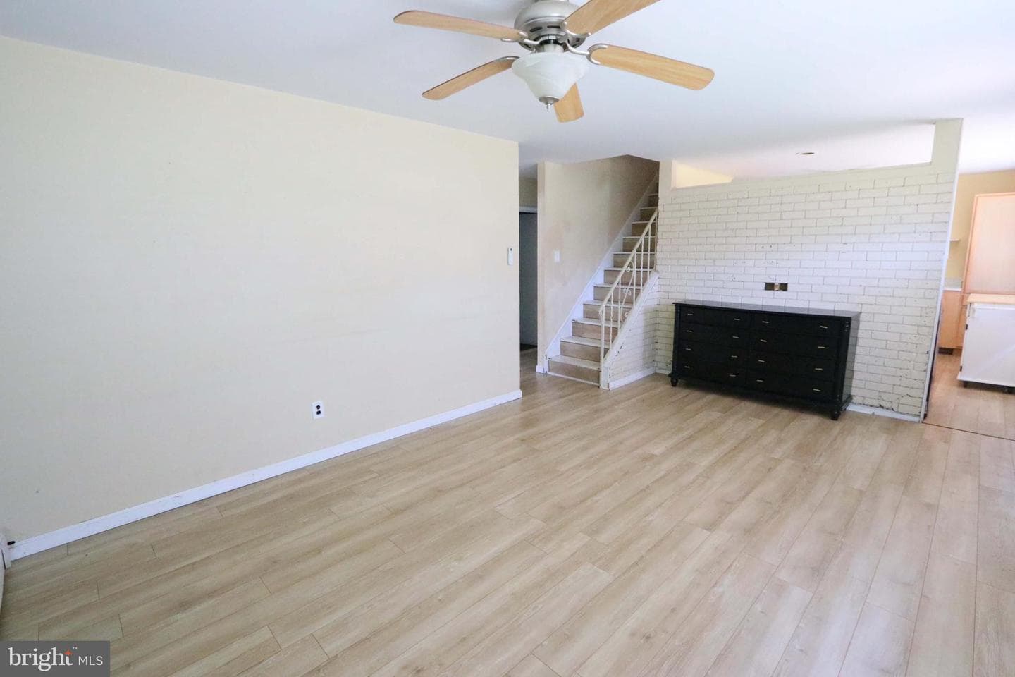 2846 Normandy Drive photo 3