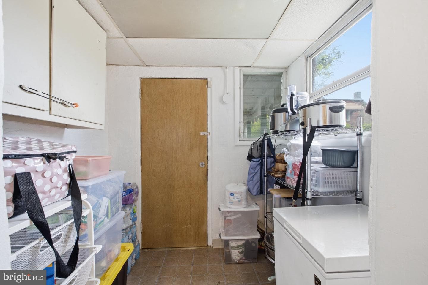 6023 Webster photo 14