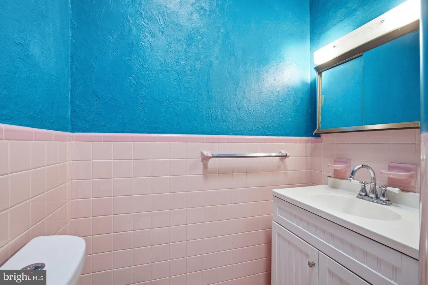 6023 Webster photo 20