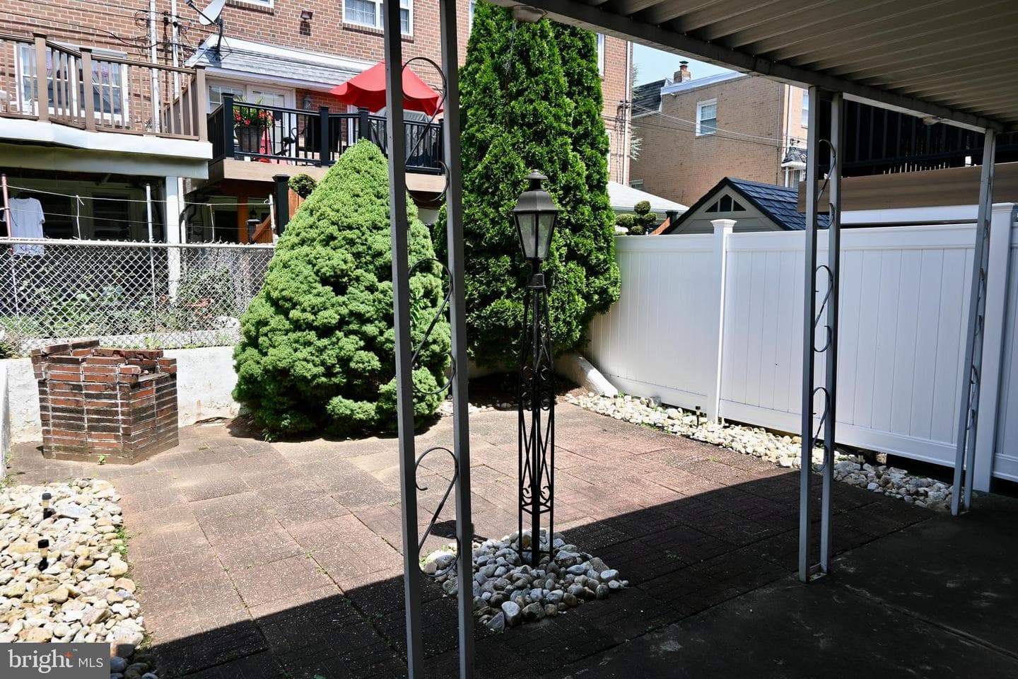 10212 Woburn Place photo 15
