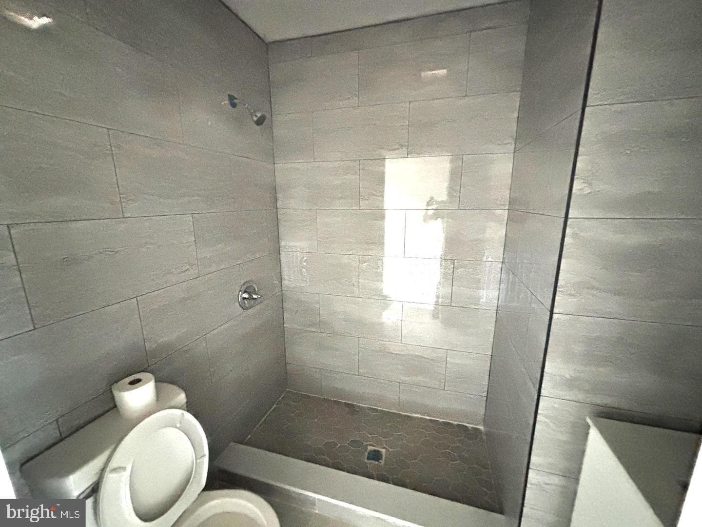 7505 Torresdale Avenue photo 16