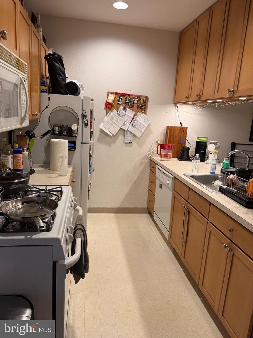 1100 Vine Street #1003 photo 3