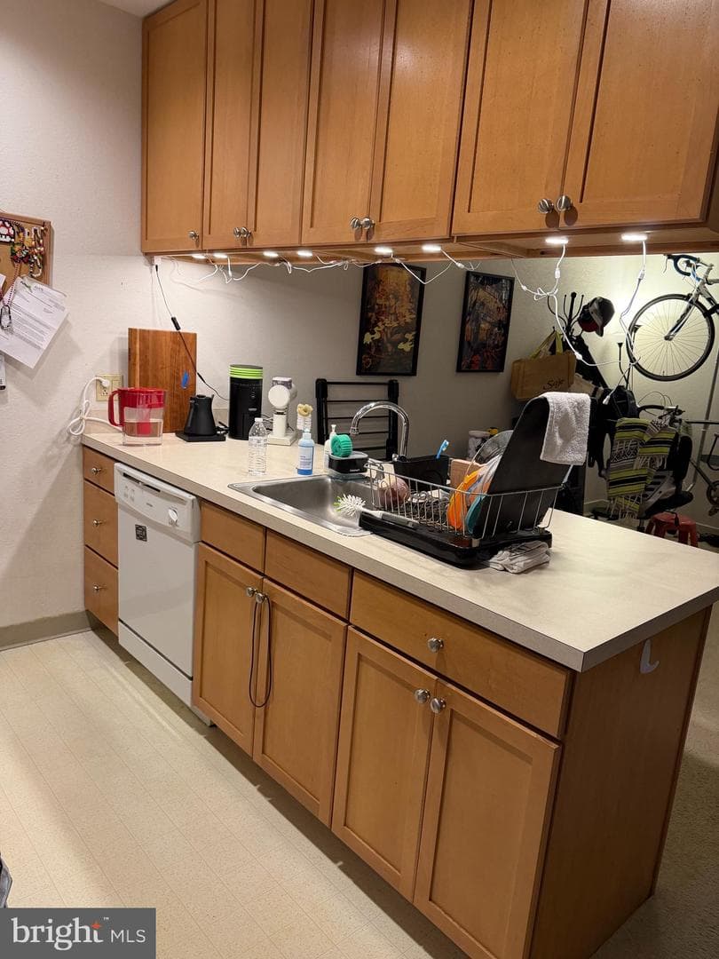 1100 Vine Street #1003 photo 5