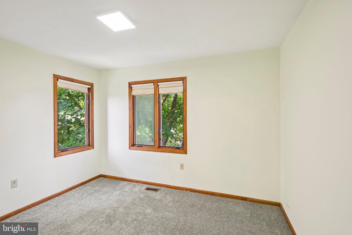 8816 Ridge Avenue #17 photo 27