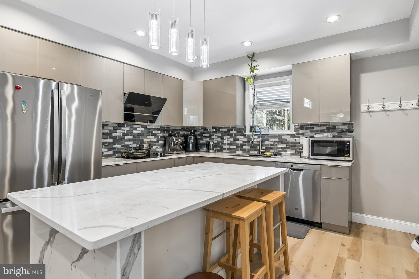 7010 Hegerman Street photo 11