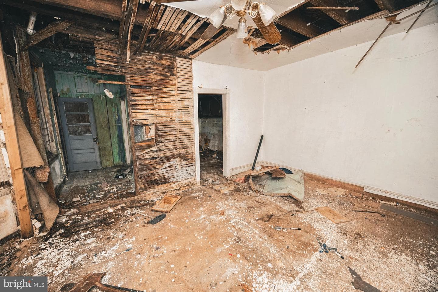 5504 Chew Avenue photo 8