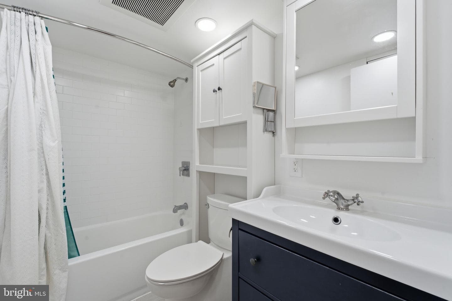 1901 John F Kennedy Boulevard #1824 photo 16