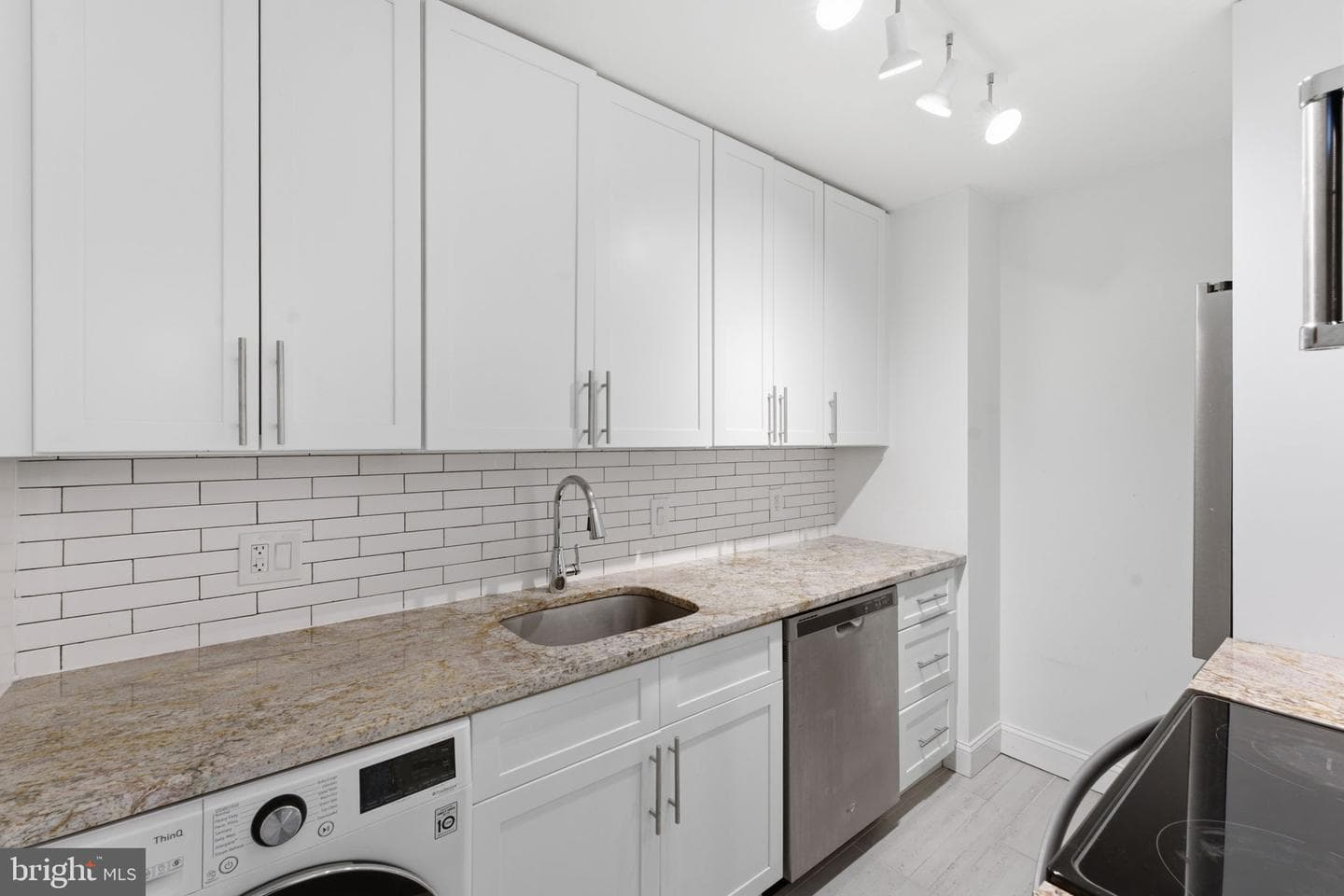 1901 John F Kennedy Boulevard #1824 photo 8