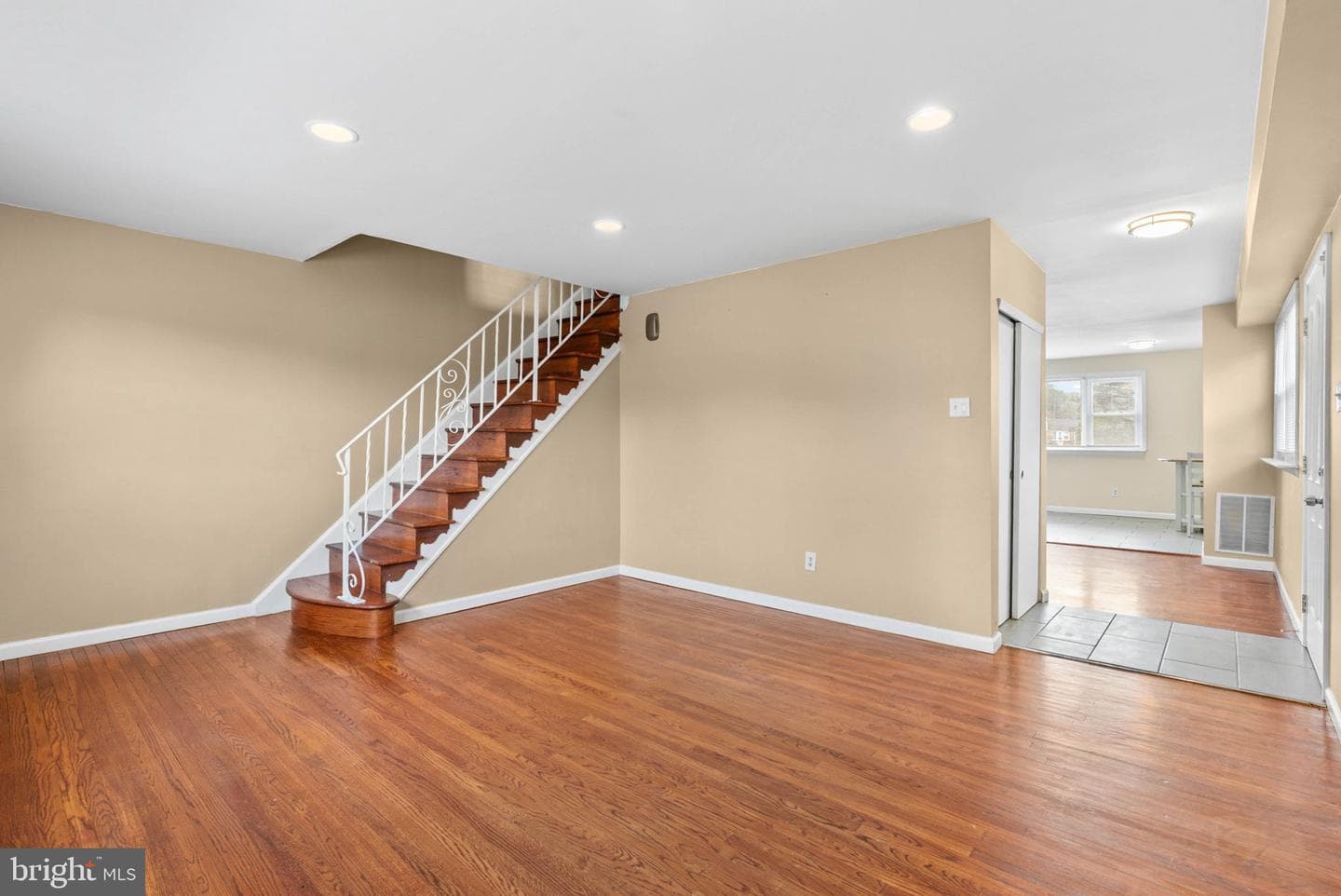 767 Livezey Lane photo 10