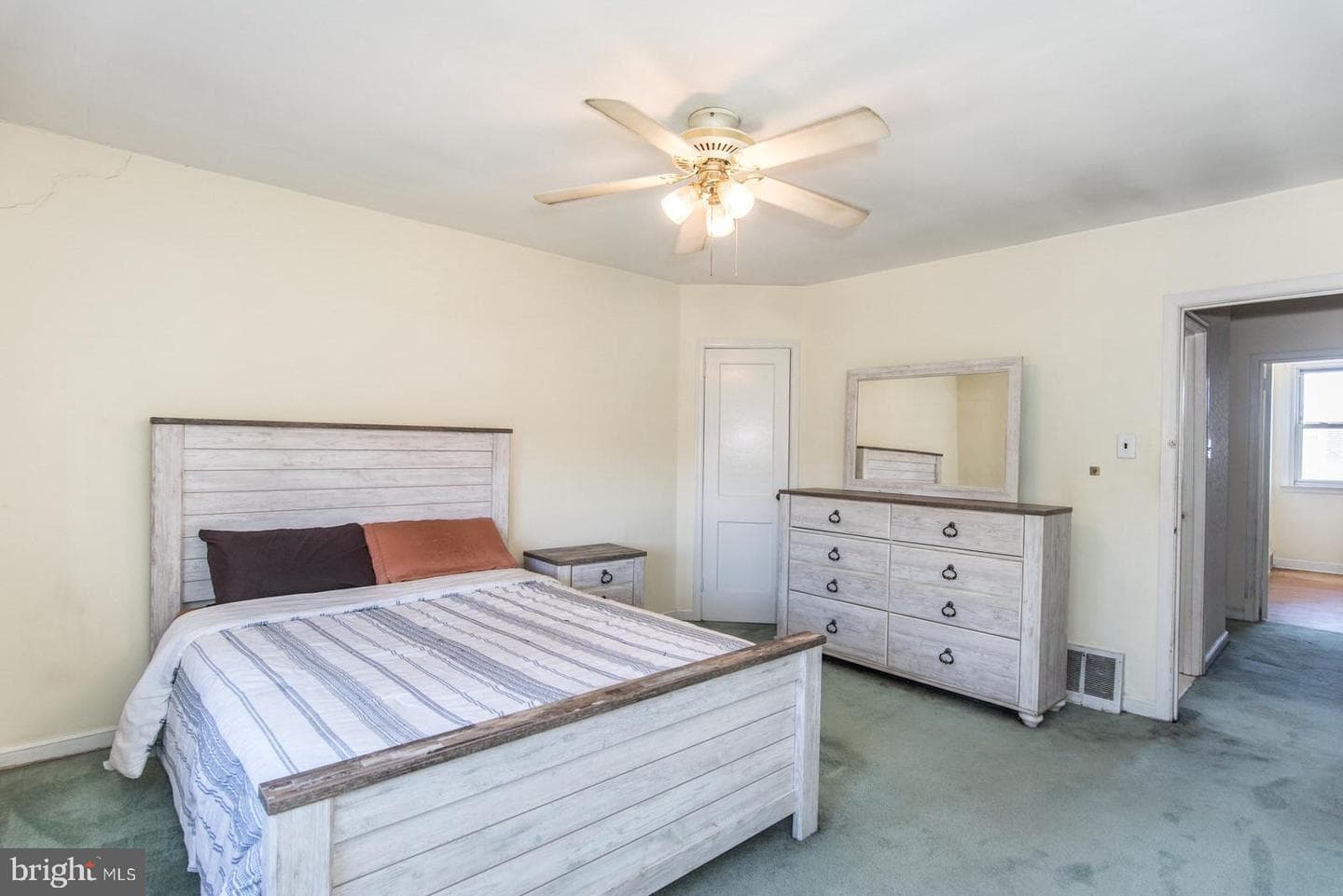 2227 Brighton Street photo 20