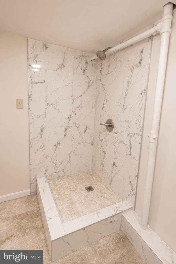 15128 Carter Road photo 17