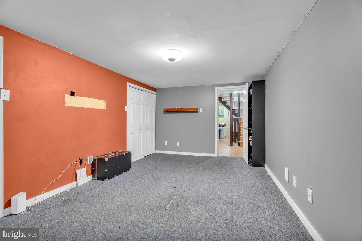 3240 Longshore Avenue photo 26