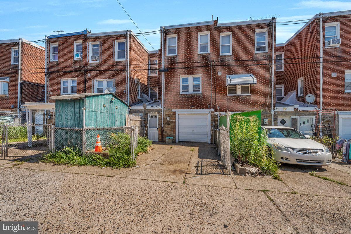 3240 Longshore Avenue photo 30