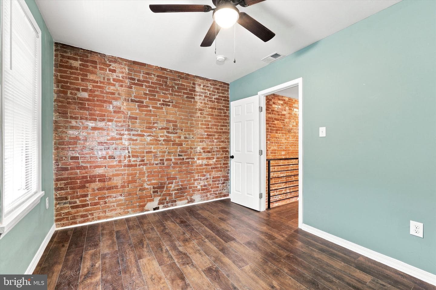 135 N Millick Street photo 23