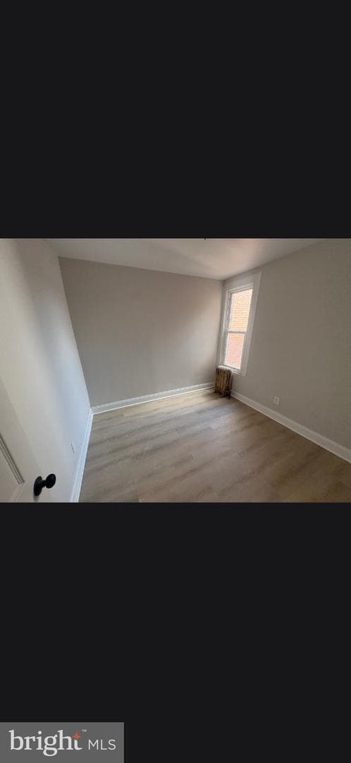 977 Anchor Street photo 3
