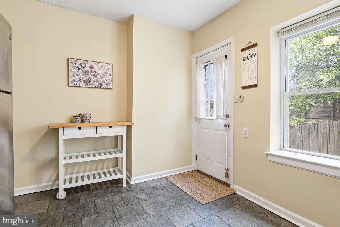435 Shurs Lane photo 13