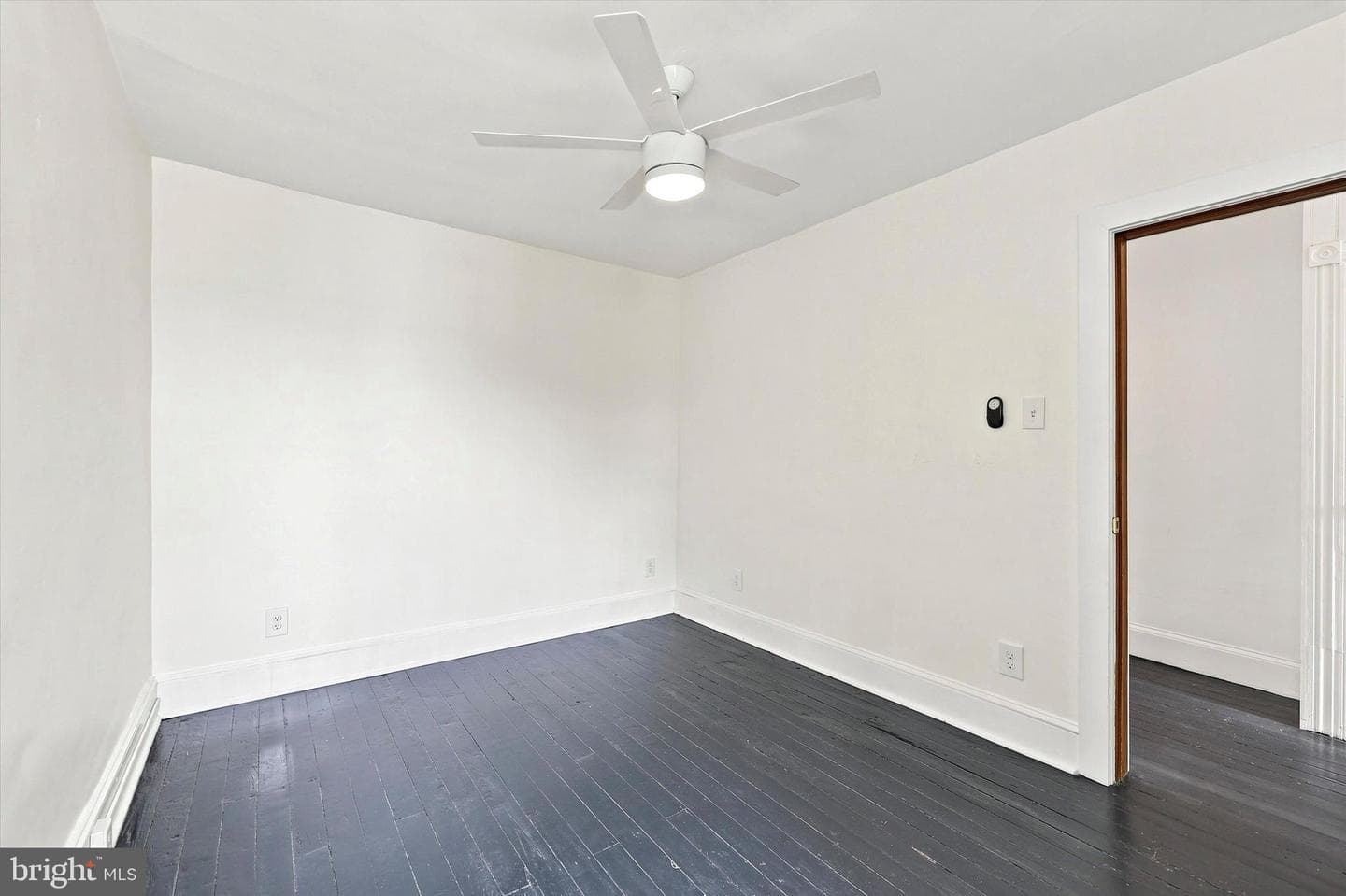 3150 Mercer Street photo 20
