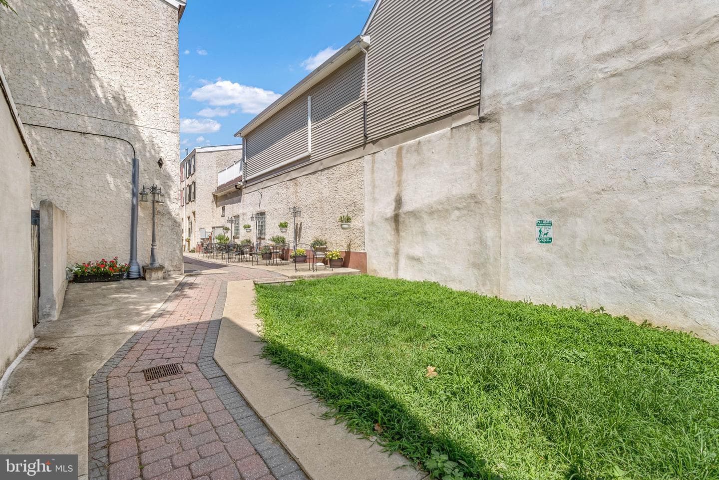 525 Fitzwater Street #3 photo 20
