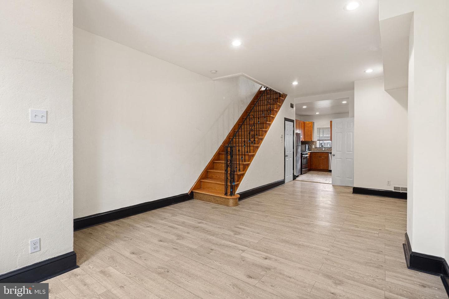 3044 Almond Street, Philadelphia