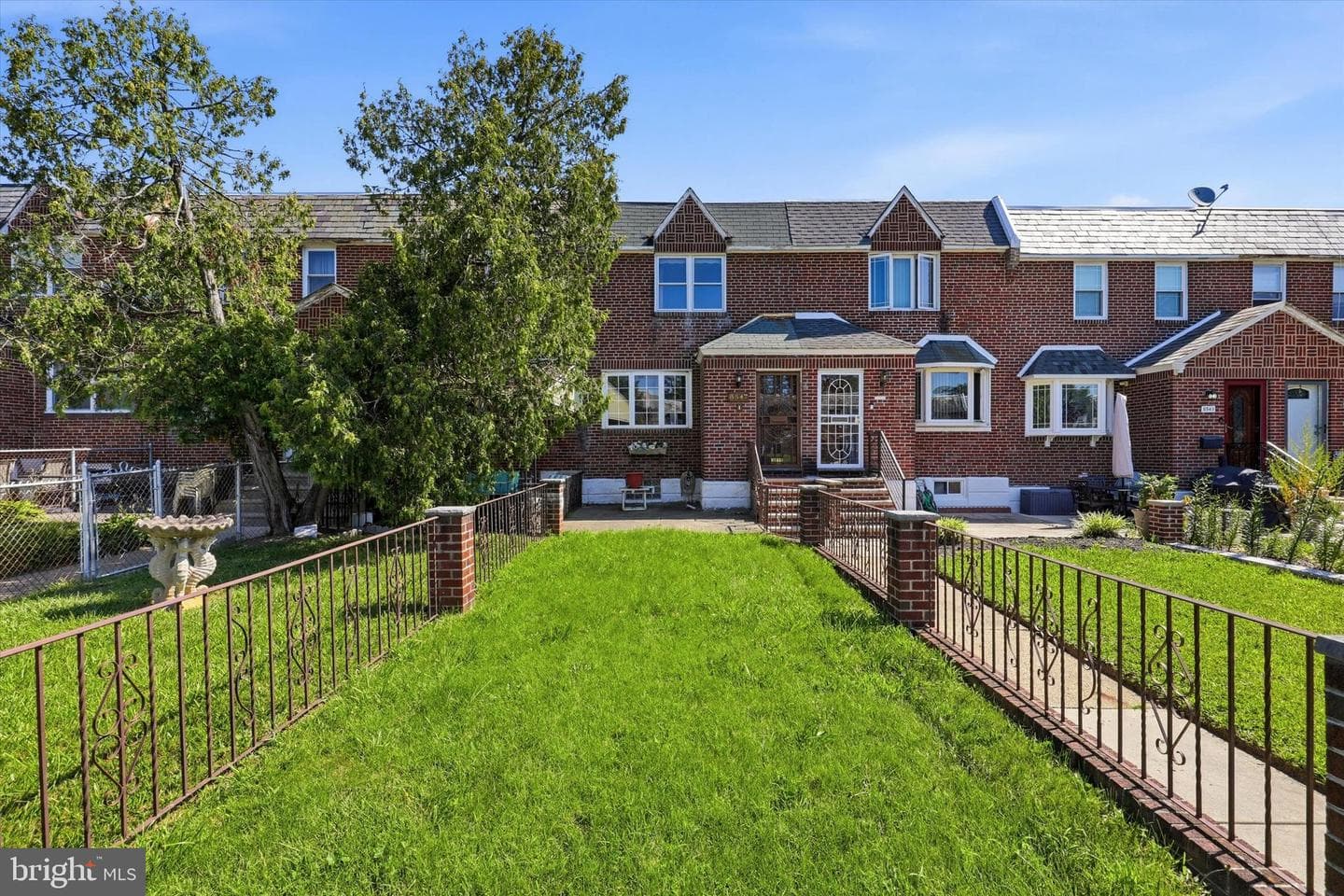 8547 Forrest Avenue photo 3