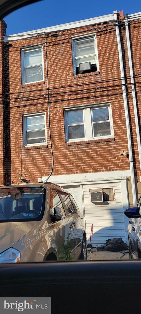 4726 Meridian Street photo 8
