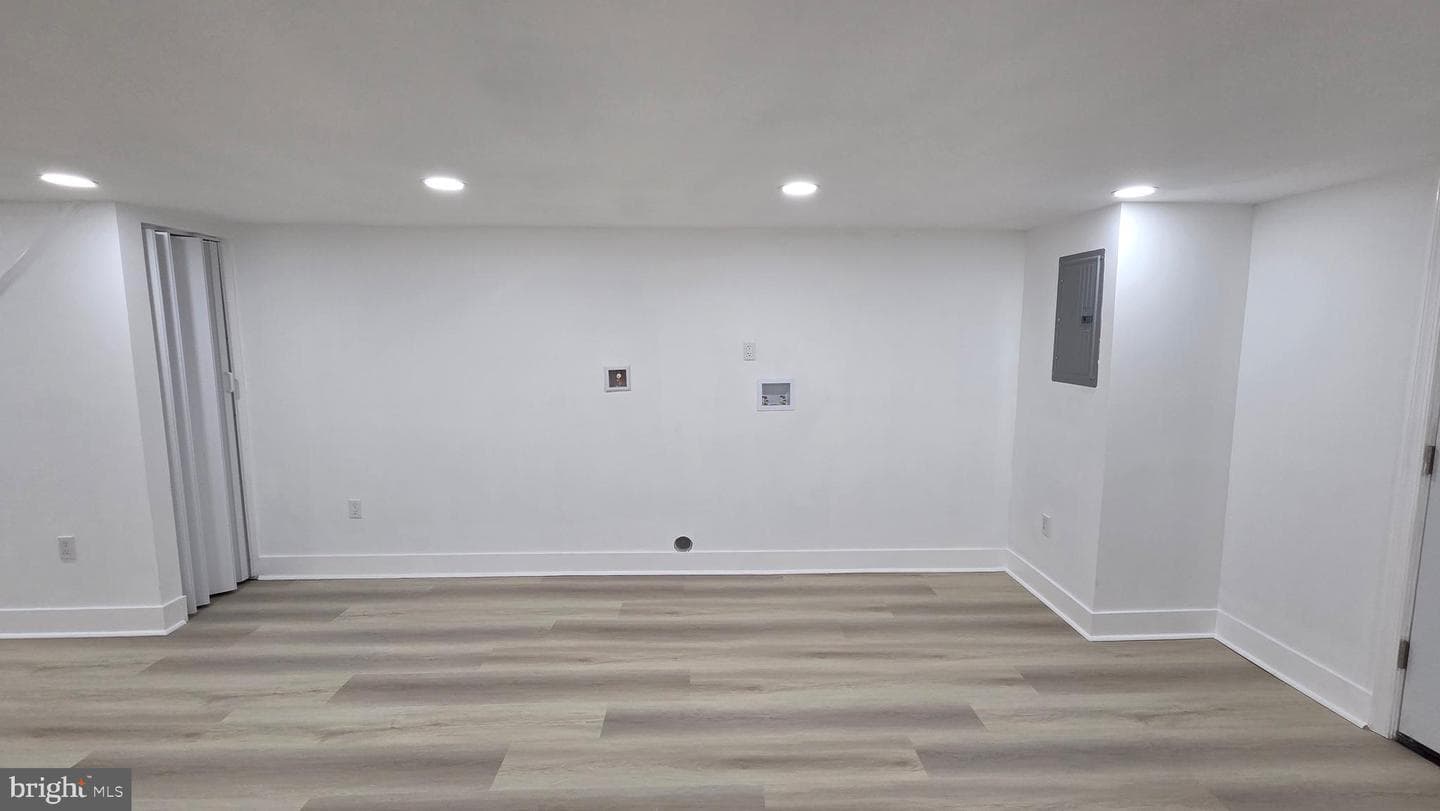 116 E Cheltenham Avenue photo 31
