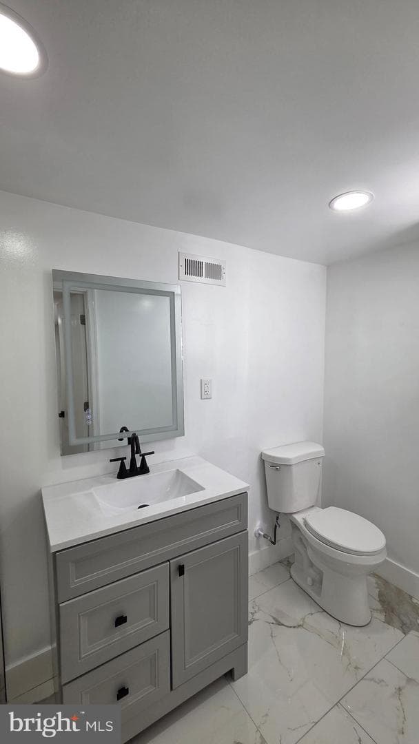 116 E Cheltenham Avenue photo 33