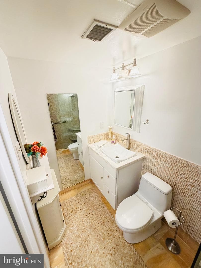 234 N 3rd Street #203 photo 34