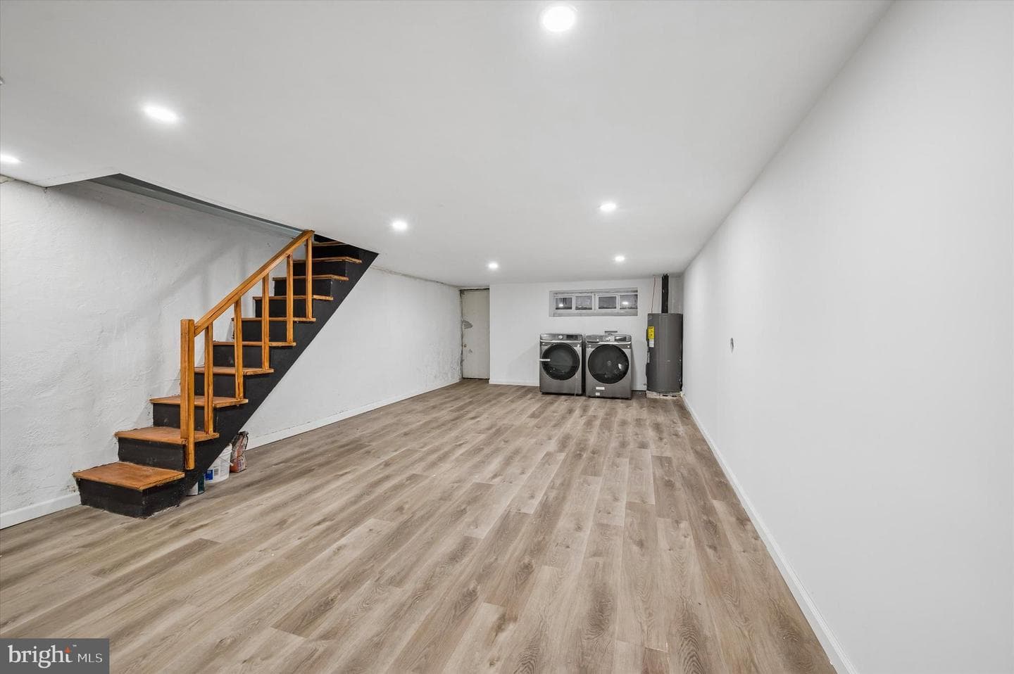 547 S Yewdall Street photo 21