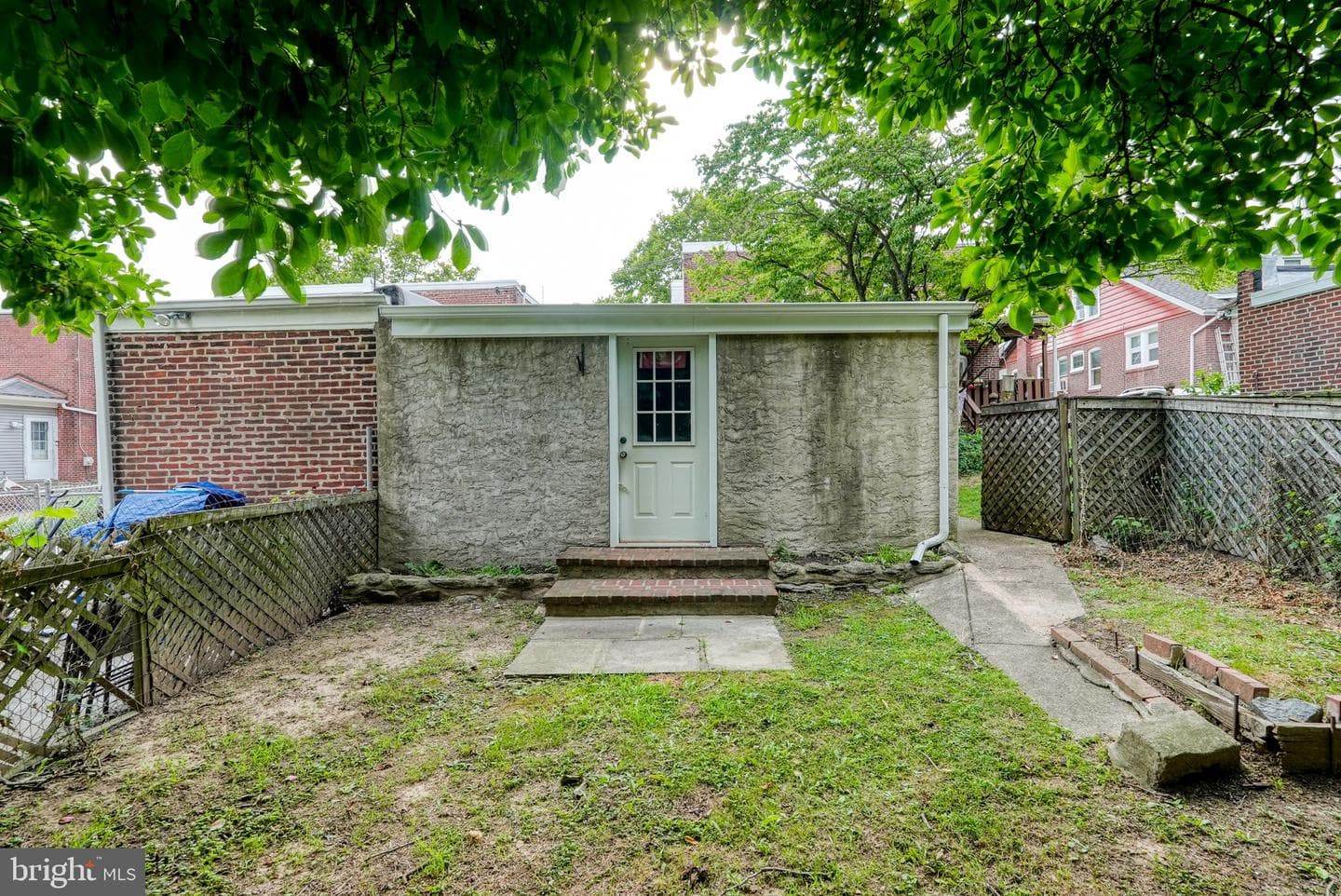 7735 Hasbrook Avenue photo 31