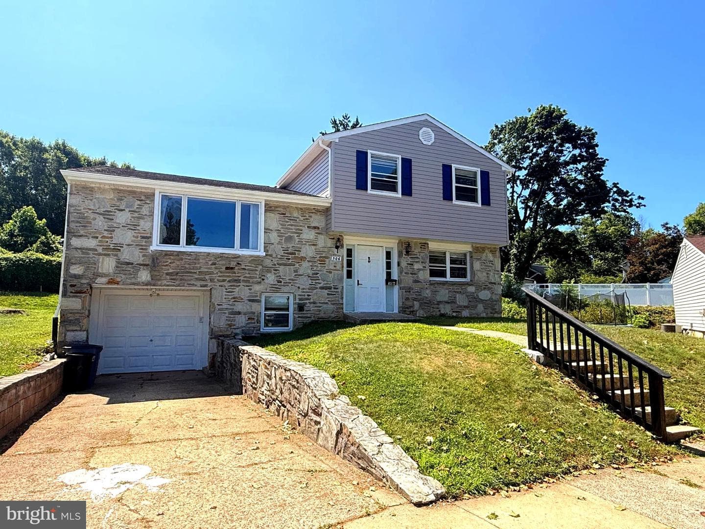 506 Pinewood Road, Philadelphia