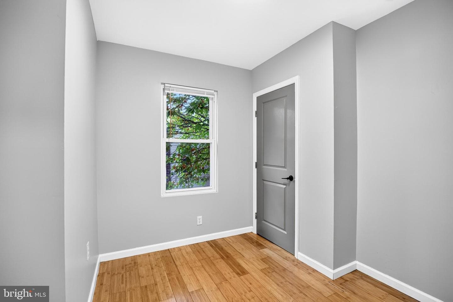 524 N Paxon Street photo 13