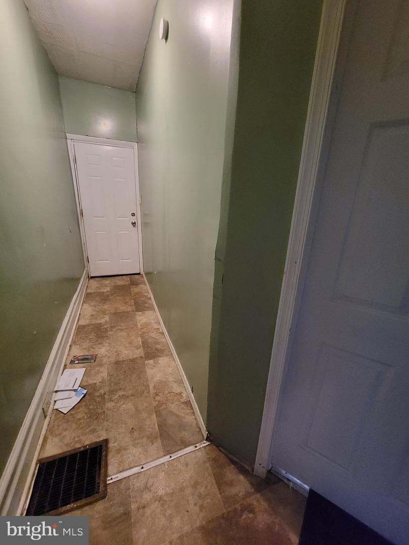 813 W Birch Street photo 33