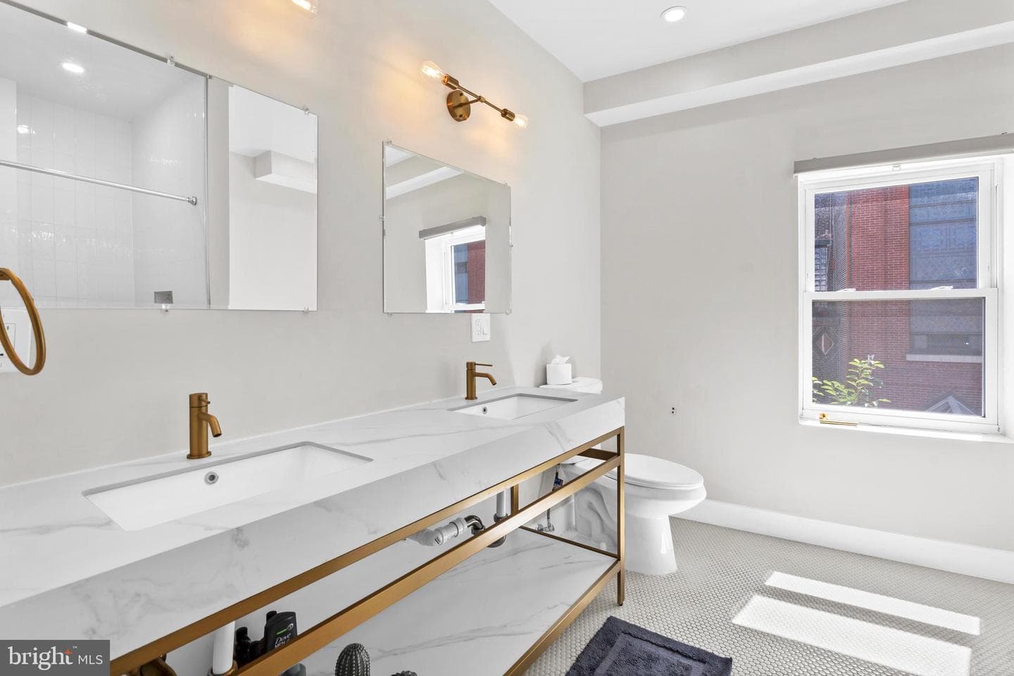 715 N 4th Street photo 23